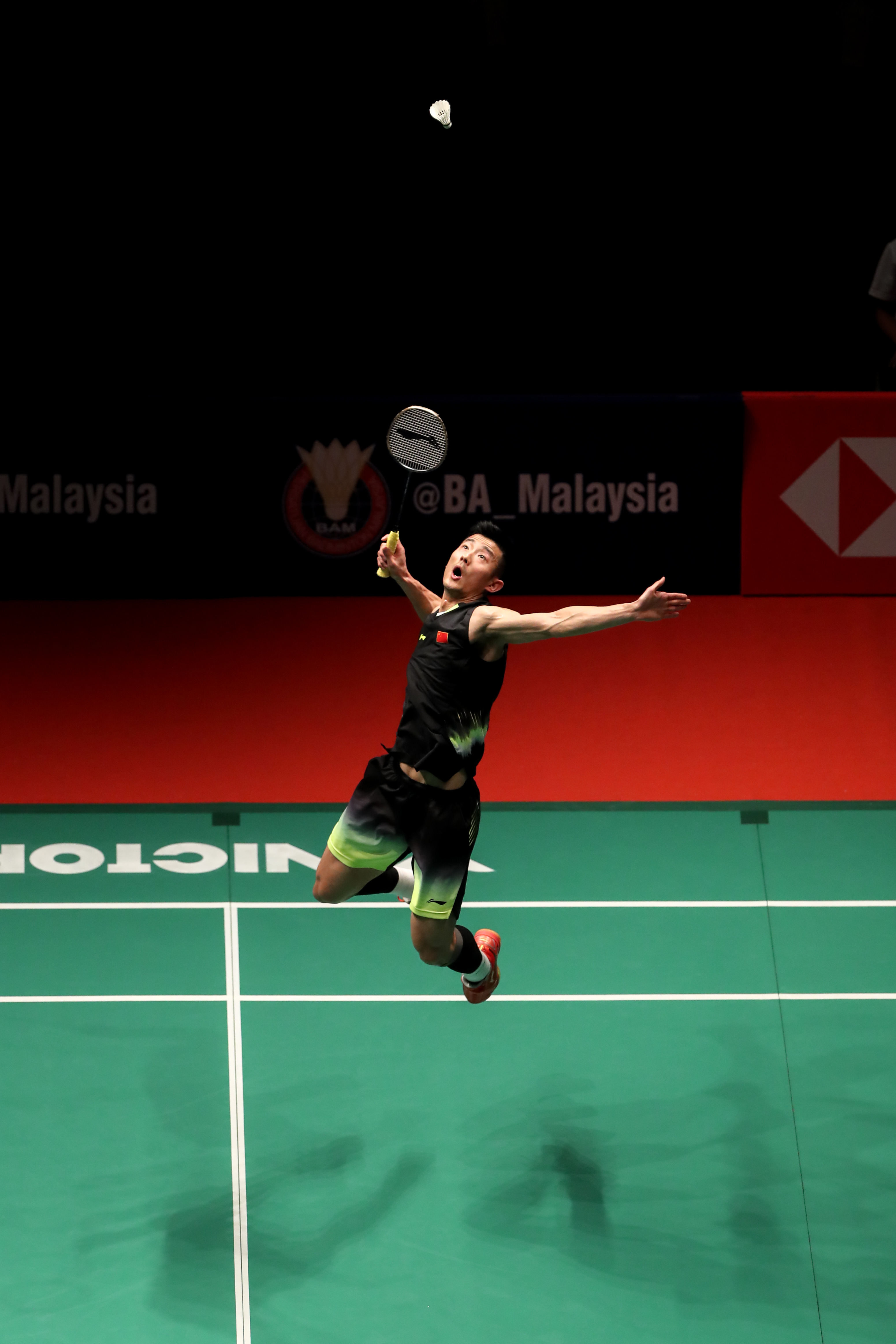 关于英格兰羽毛球队血洗日本羽毛球队，谌龙制霸全场的信息