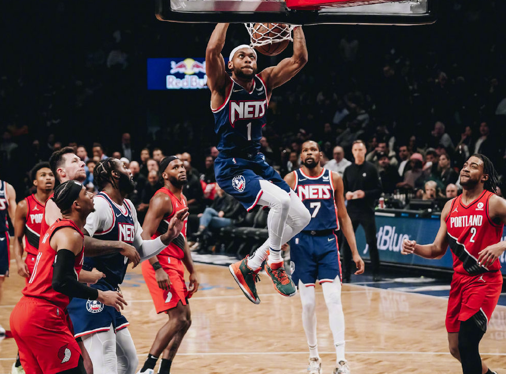 爱游戏娱乐-关于猛龙翻盘篮网，武切维奇状态火热的信息