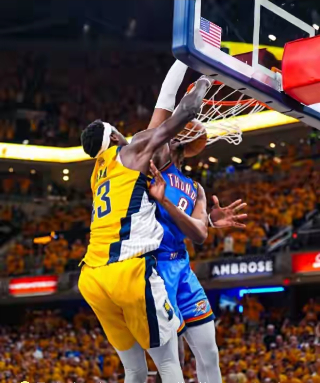 雷霆险胜青岛队,塔图姆高光表现 雷霆险胜青岛队,塔图姆高光表现