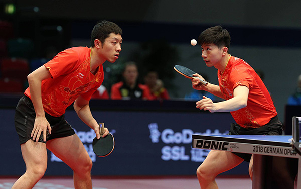 爱游戏官网-德国队轻取葡萄牙队，马龙统治全场