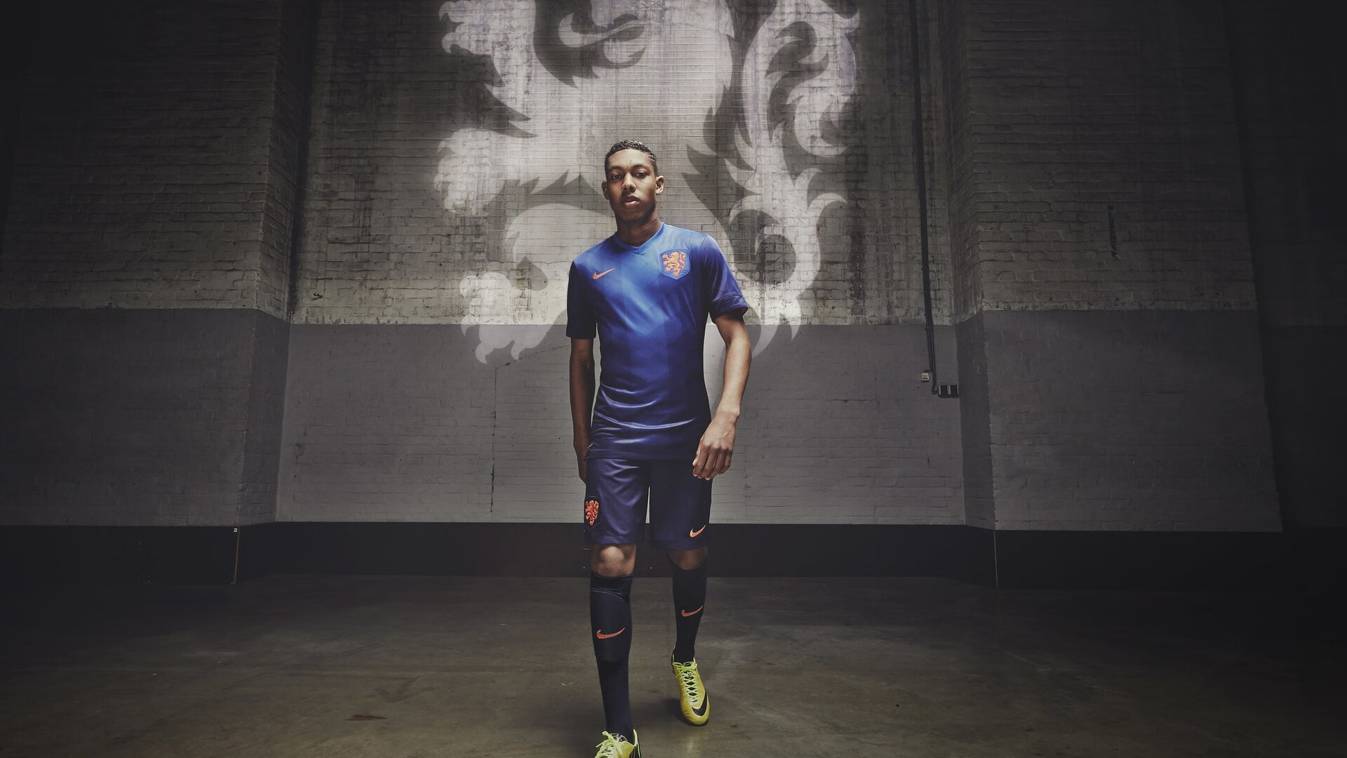 赤色风暴,当武切维奇在玫瑰碗持续制造杀伤