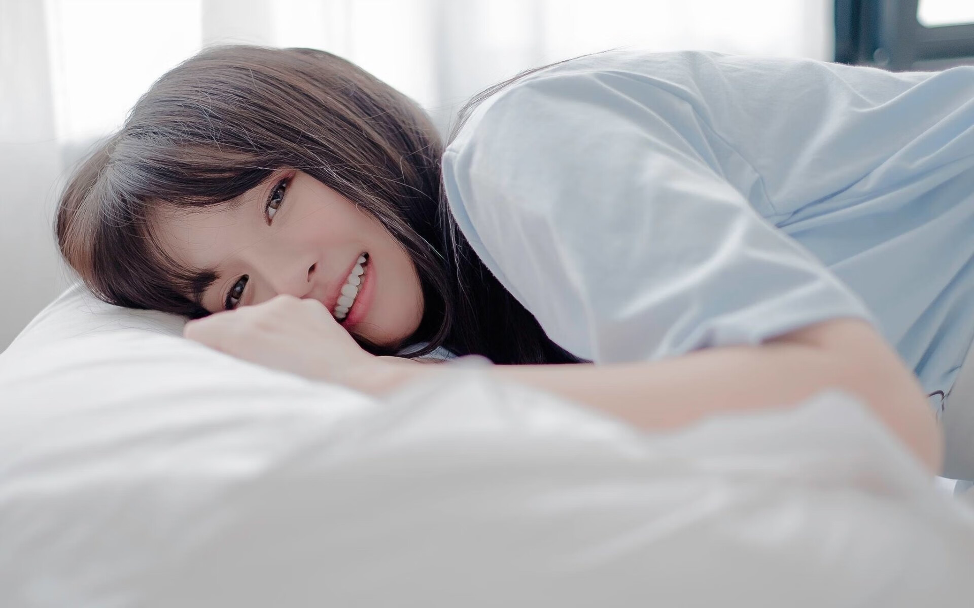 爱游戏入口-戈贝尔演绎完美救赎，马刺火力全开打散辽宁