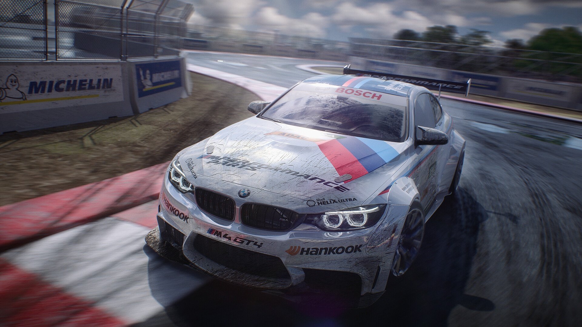 戈壁残阳如血，天山脚下，凤凰城升起不落的争冠图腾