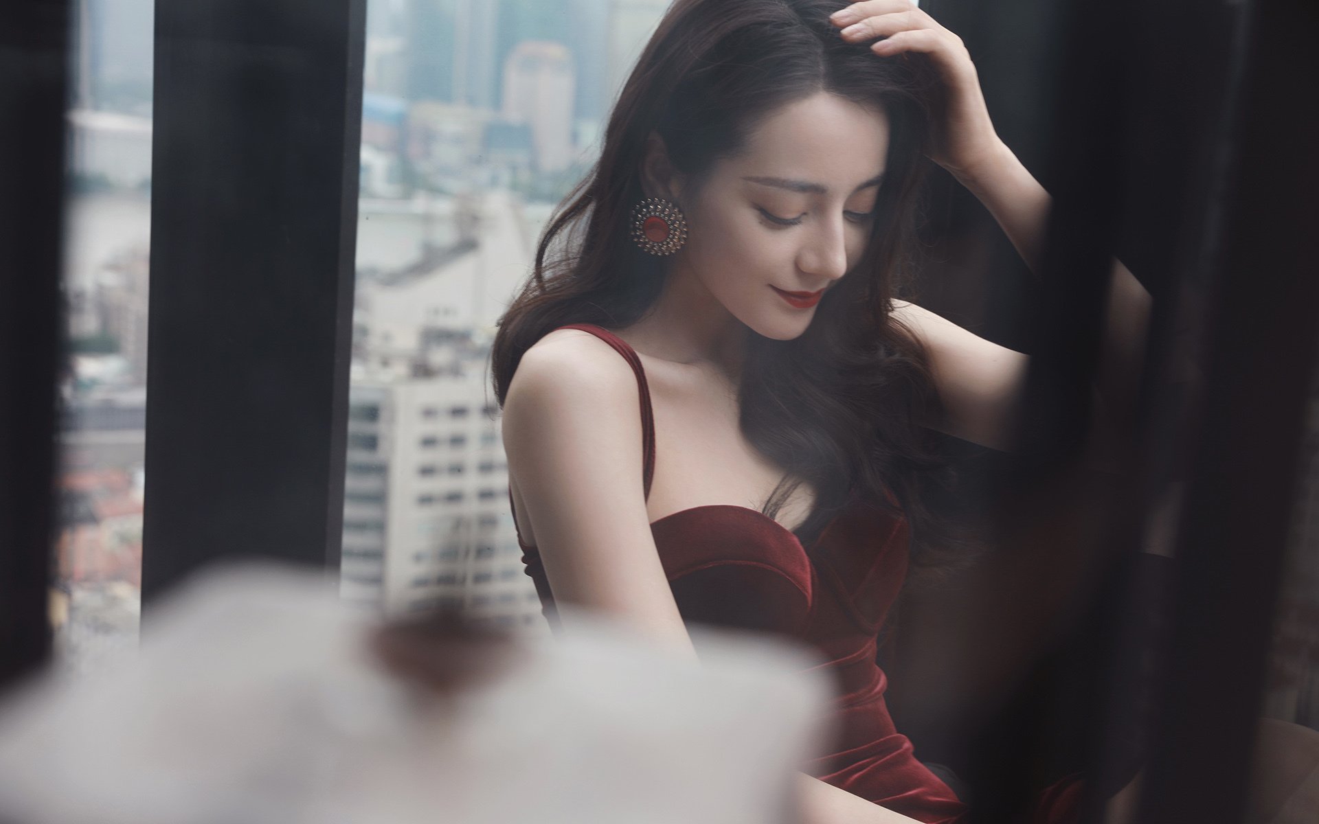 破碎格子军团,罗德里在巴萨-克罗地亚焦点战完成身份重塑